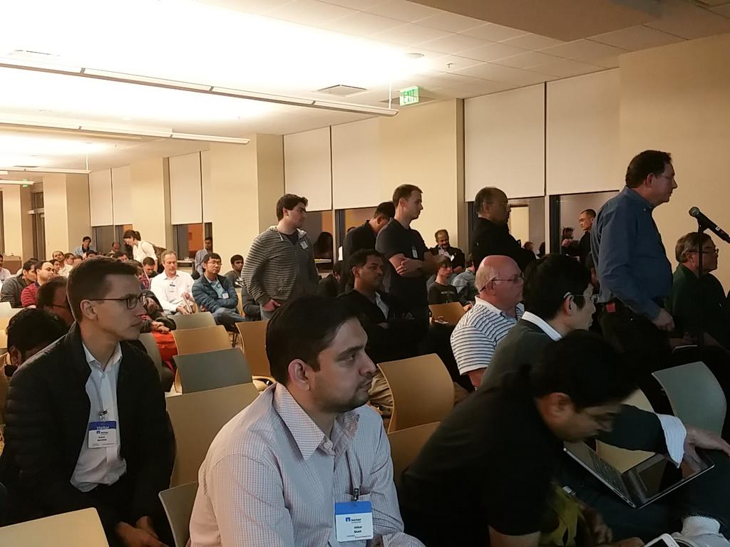 PeterCorless's tweet image. .@HiveData #LambdaArchitecture Q&amp;amp;A from audience. #HiveData