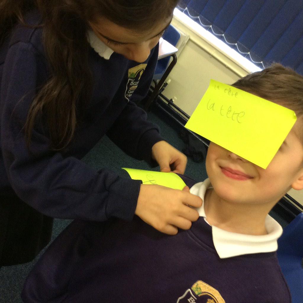 BarntonMrsS's tweet photo. We had fun learning the parts of the body in French! @Barntonhead http://t.co/CAnqBkf0gm