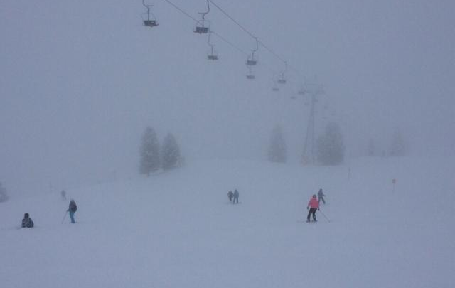wintersporters's tweet photo. Wordt het volgende week sneeuwscheppen?? http://t.co/foZ3aGbeMU http://t.co/iN4hlQQhss