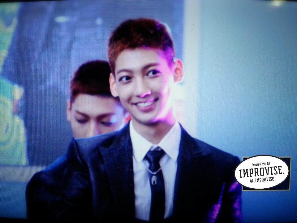 B-wTni8UcAEIeZa.jpg:large