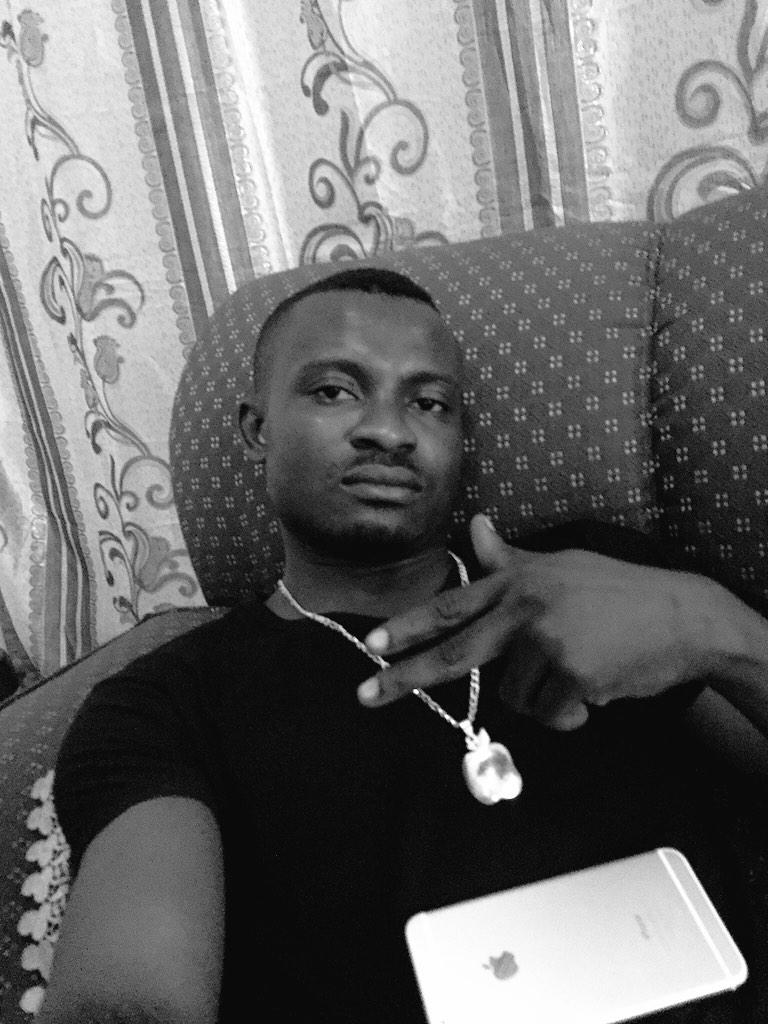 bashberry2's tweet image. Time is money,so I spent it all tryin 2 order more