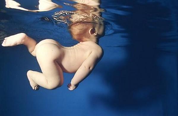 matdisc's tweet image. es genial ver como disfrutan nuestros pequeñines en el agua! #matronatacion #nataciondebebes