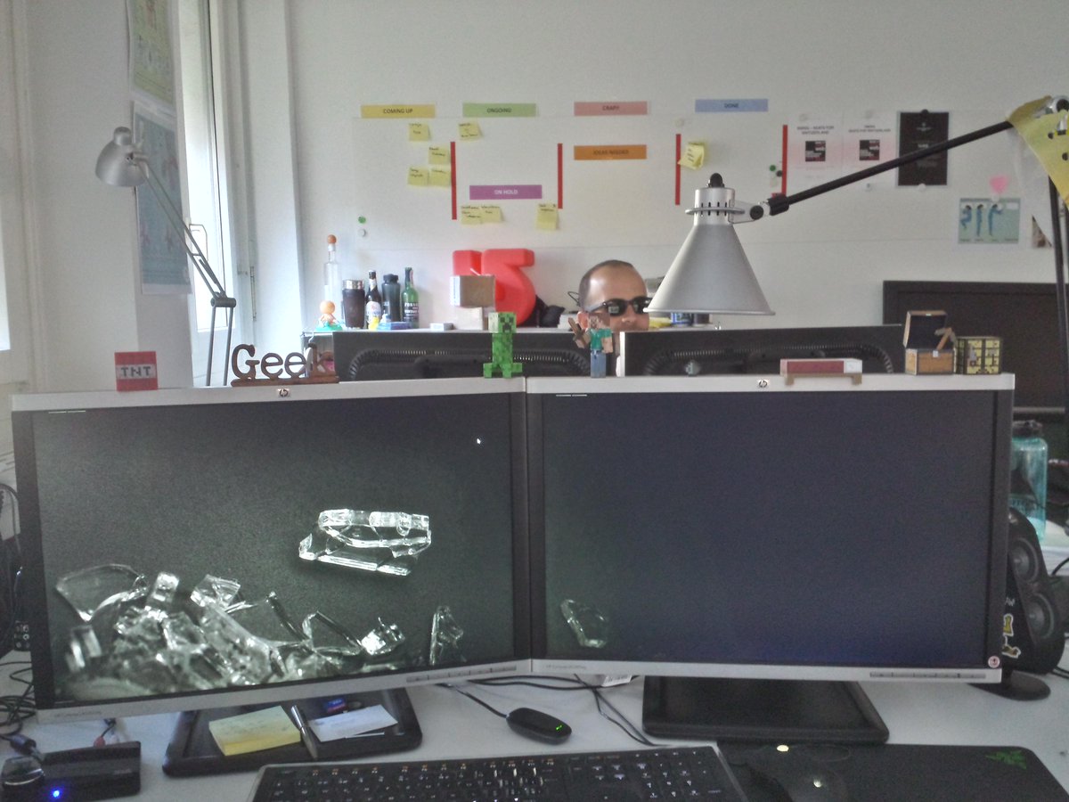 Minecraft is slightly taking over my screens at work. Also <a href="/funkysoul/">Tiago Dias</a> is still cool :)