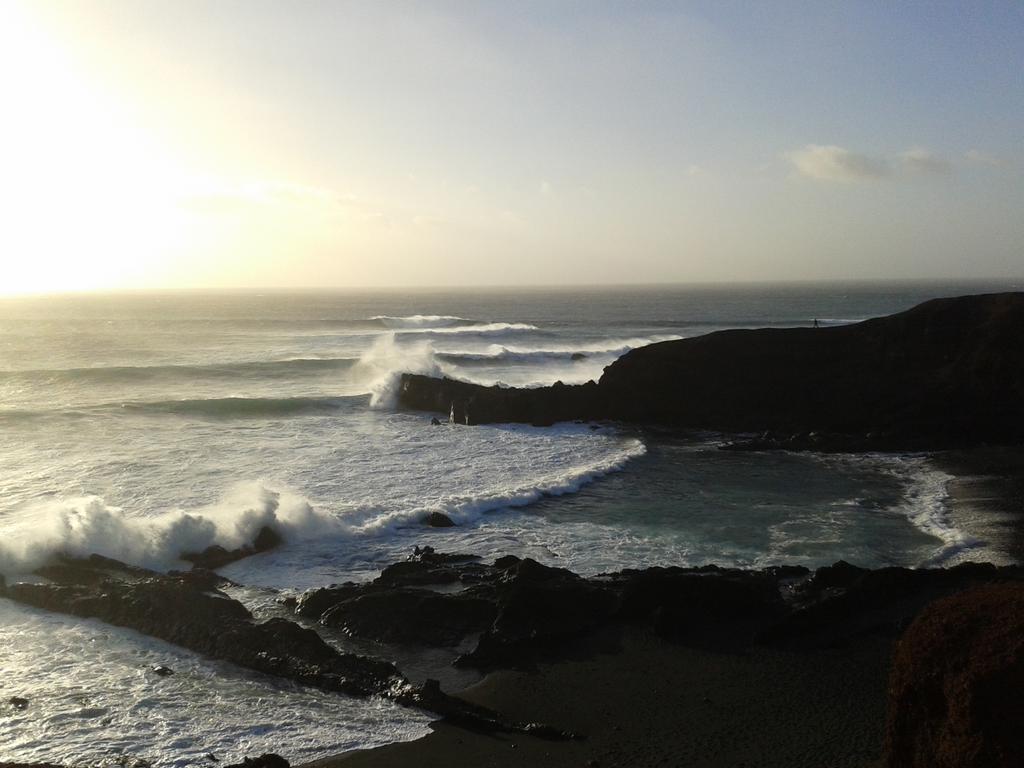 gammatravels's tweet photo. #producedby #mothernature #starring #earth #wind #ocean #fire #specialguest #35knots #alisee http://t.co/ISfisCyEul http://t.co/LnqGEpBCHC