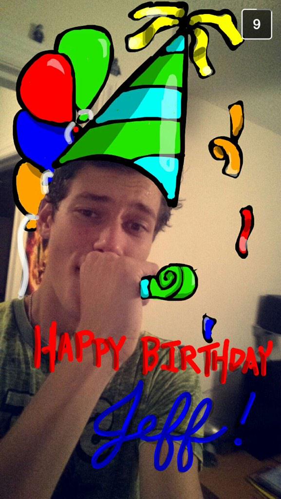 jeffyjamj's tweet image. Thank you all for the wishes 👻 #KeepSnapping