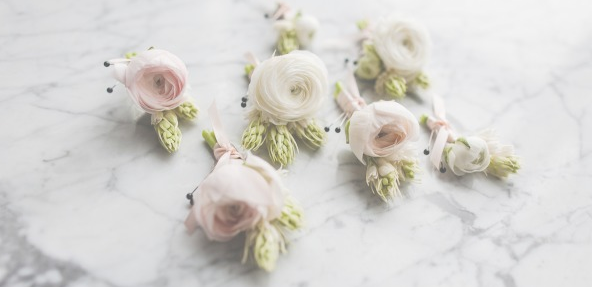 stylemepretty's tweet photo. These boutonnieres are so sweet: 
http://t.co/9bTG94CP1c @KOsgoodPhoto http://t.co/GIboJgZ6gy