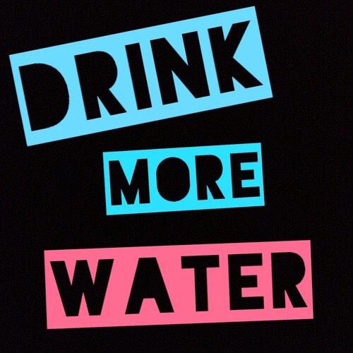 StudySmartTips's tweet image. Today is #ThirstyThursday - never underestimate the importance of #Water! #DrinkWater #KeepHealthy #StudyWell