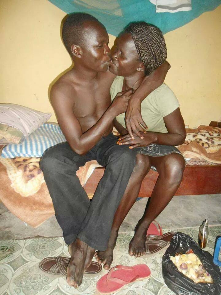 913Overdrive's tweet photo. Today on the show we ask: What does kissing mean &amp; what effect does it have on you? #CapitalOverdrive @913CapitalFM http://t.co/weGdPIvvxj