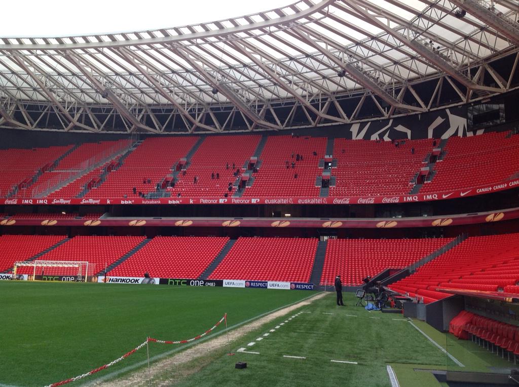 Harmailetan gaueko mosaikoa prestatzen ari dira.