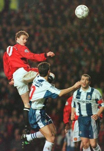 JAJAJAJAJAJAJAJAJAJA Happy 24th birthday to Manchester United striker Ole Gunnar Solskjær 