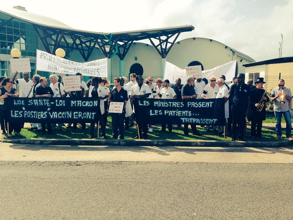 "Les ministres passent, les patients trépassent" 🎶💊