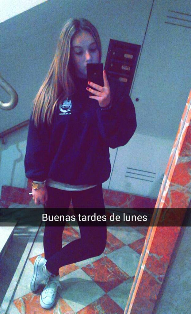 AndreaGaray18's tweet photo. Guapa de + http://t.co/w5wlckAPNN
