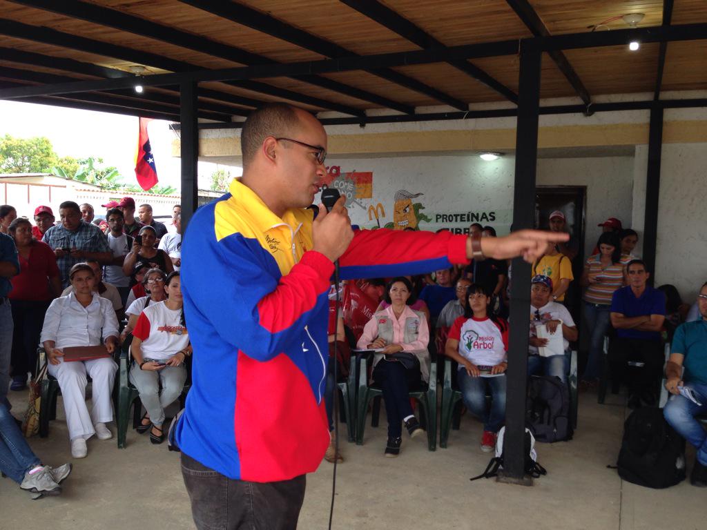 Tuvimos hermosas asambleas en Mérida con directores, estudiantes y Consejos Comunales #EstudiantesConMaduroPorLaPaz