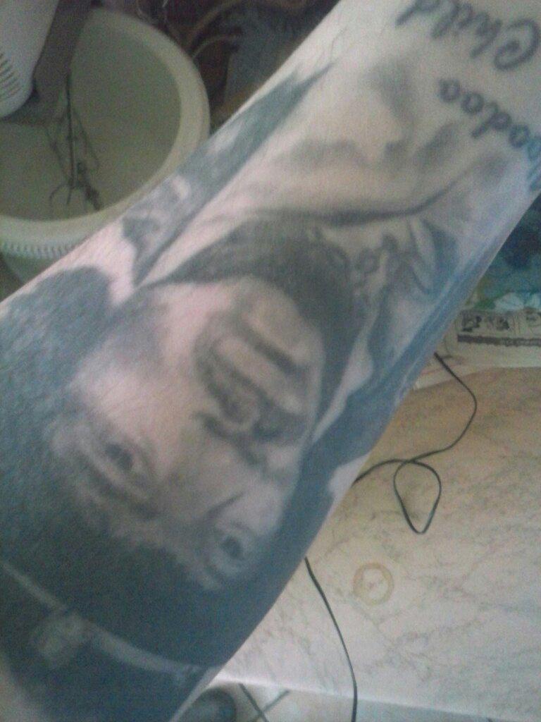 AMETISTAtheband's tweet image. The legend of the guitar in my body....@Cbaretto tattoos