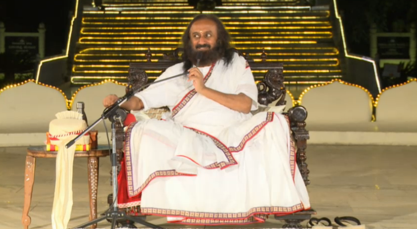 RuchieRajore's tweet photo. How2 get enlightenment instantly?
@SriSri A baby in kindergarten cannot b PhD graduate.Don't be in a hurry.Just relax http://t.co/iPjwKCScSJ