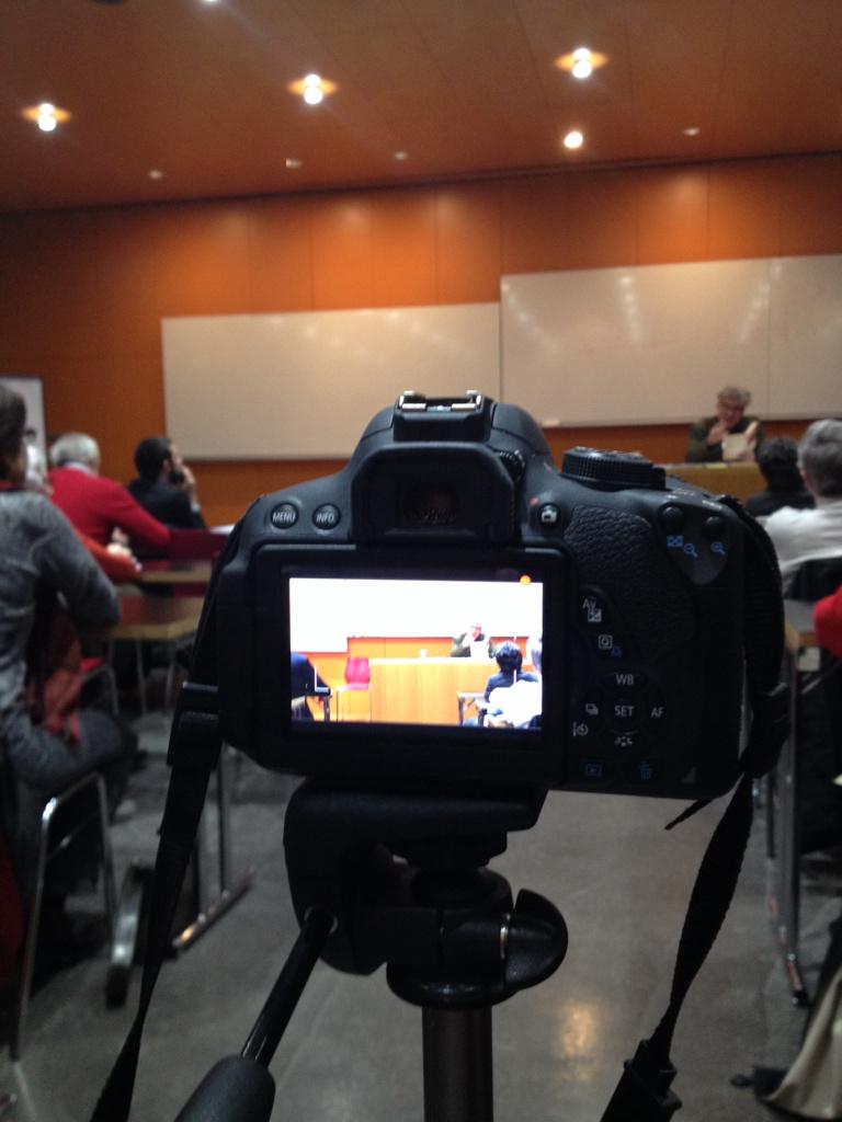 Il professor Fabio Pusterla a #tracantoesilenzio #terzoappuntamento #FTL #lugano <a href="/exaiphnes/">Barbarian Philosophy</a>