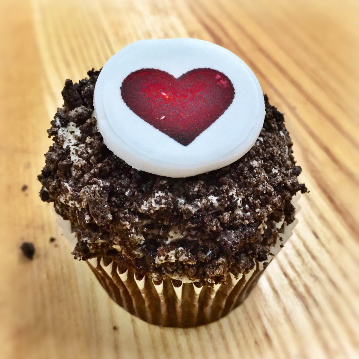 Our #cookiesandcream, benefiting @SFGHFoundation is on the <a href="/KaraVan/">Kara's KaraVan</a> one last time! Don't miss out! @ 400 Howard St!