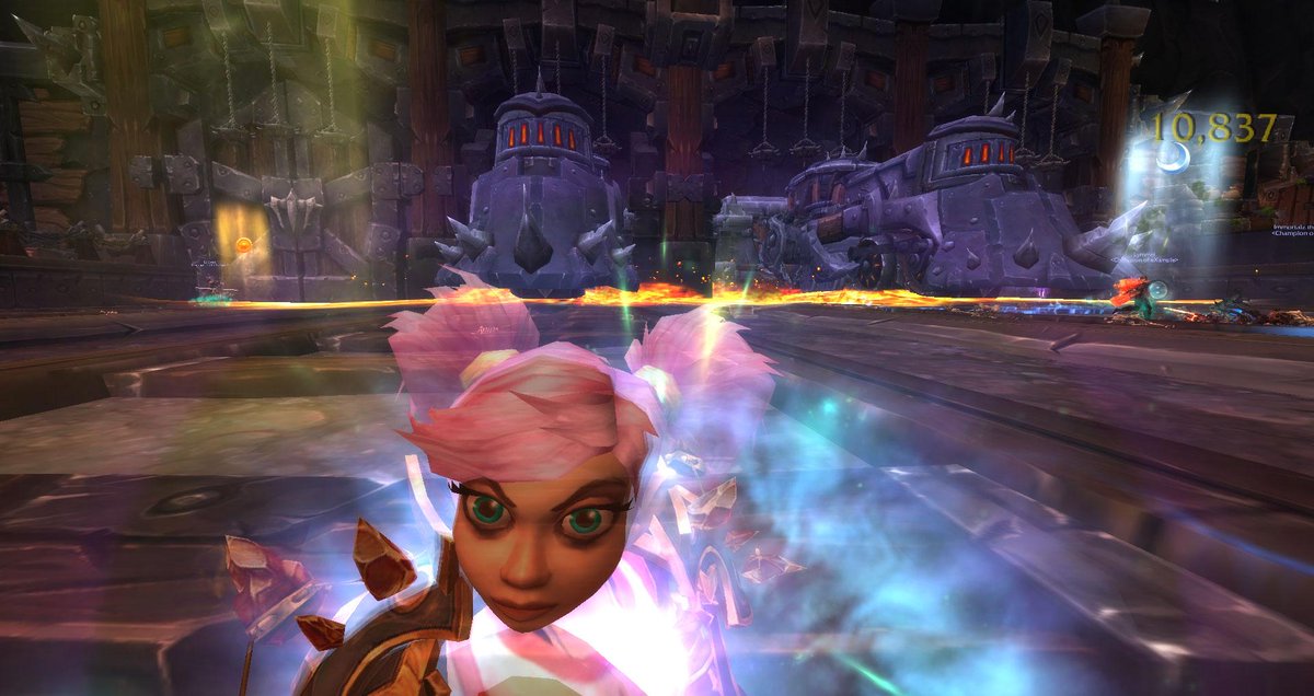 RAAAAAASDG's tweet image. Look how pretty I am OMG IS THAT A TRAIN #didntseethatcomming