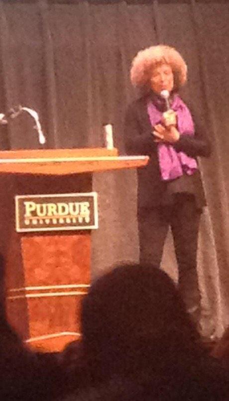drdavispurdue's tweet photo. Many inquiring minds wanted to know - Dr. Angela Davis enjoys Jasmine Tea when she speaks #AngelaDavisPurdue http://t.co/gPDDKKMVx8
