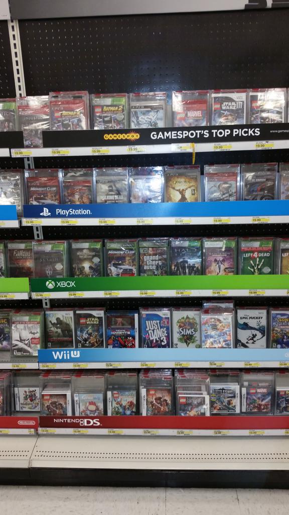 BullseyeZone's tweet photo. #G391AP4x4 #GameTime #DrivingSales #TeamworkMakesTheDreamWork @IeppertJoshua @jencoley_target http://t.co/EYaVk79fMQ