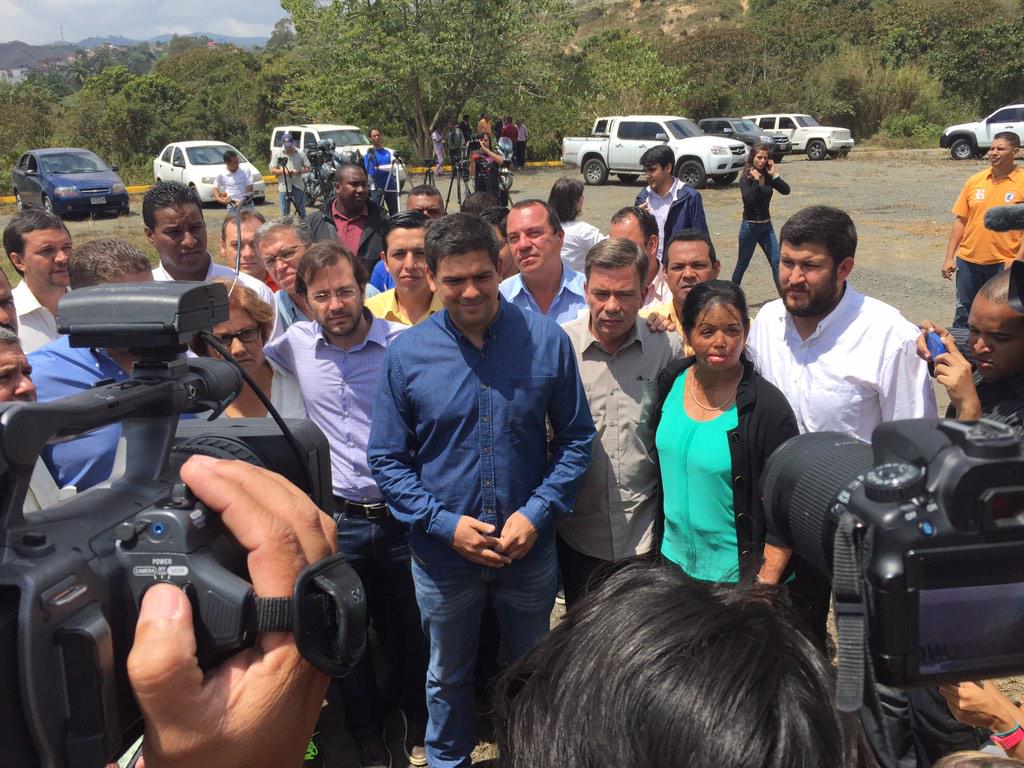 Gerardo Blyde on Twitter "Visitamos Ramo Verde en solidaridad con