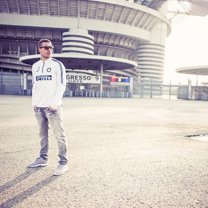 Lukas-Podolski.com tweet media