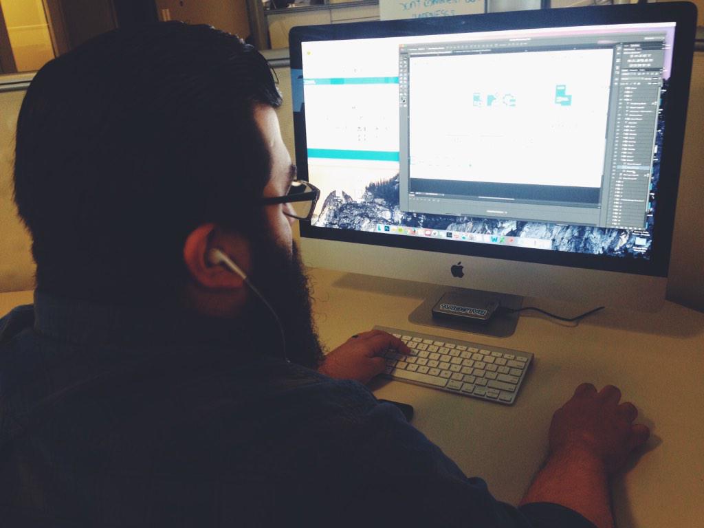 BalconyOfficial's tweet photo. @geraldrflores doing his thing. Design makes everything possible! #design #atx #startup #workflow #killinit http://t.co/FUgzEFBnWm