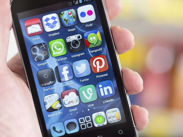 SocialProDaily's tweet photo. How Often Should You Post to Pinterest, Twitter, Google+ and Facebook? [INFOGRAPHIC] http://t.co/x3Dylknlzr http://t.co/N3NODqDq4D