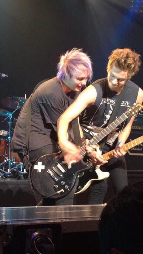bestmukepics (@bestmukepics) on Twitter photo 