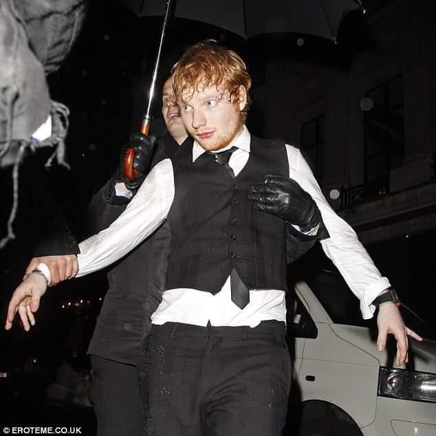Scottymoore33's tweet photo. Looks like @edsheeran put in a good stint at the Brits 👏👏 #melted http://t.co/pZZKU2vOBm