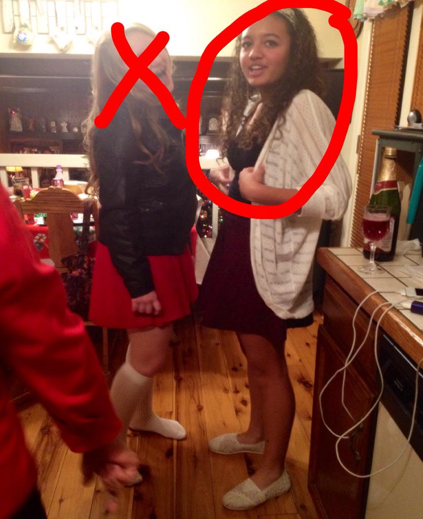 Aaron_B33's tweet photo. S/O to this loser for making JV👍 I guess your not too bad at soccer 😉 http://t.co/y3ttWYAiWp