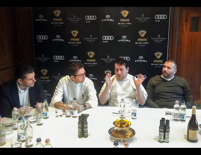 Podoroils's tweet photo. Press conference with the great Robert Ortiz &amp; Leonardo Di Clemente @FSBudapest @Audi @Lima_London #gourmet #dinner http://t.co/tS9h1oJla0