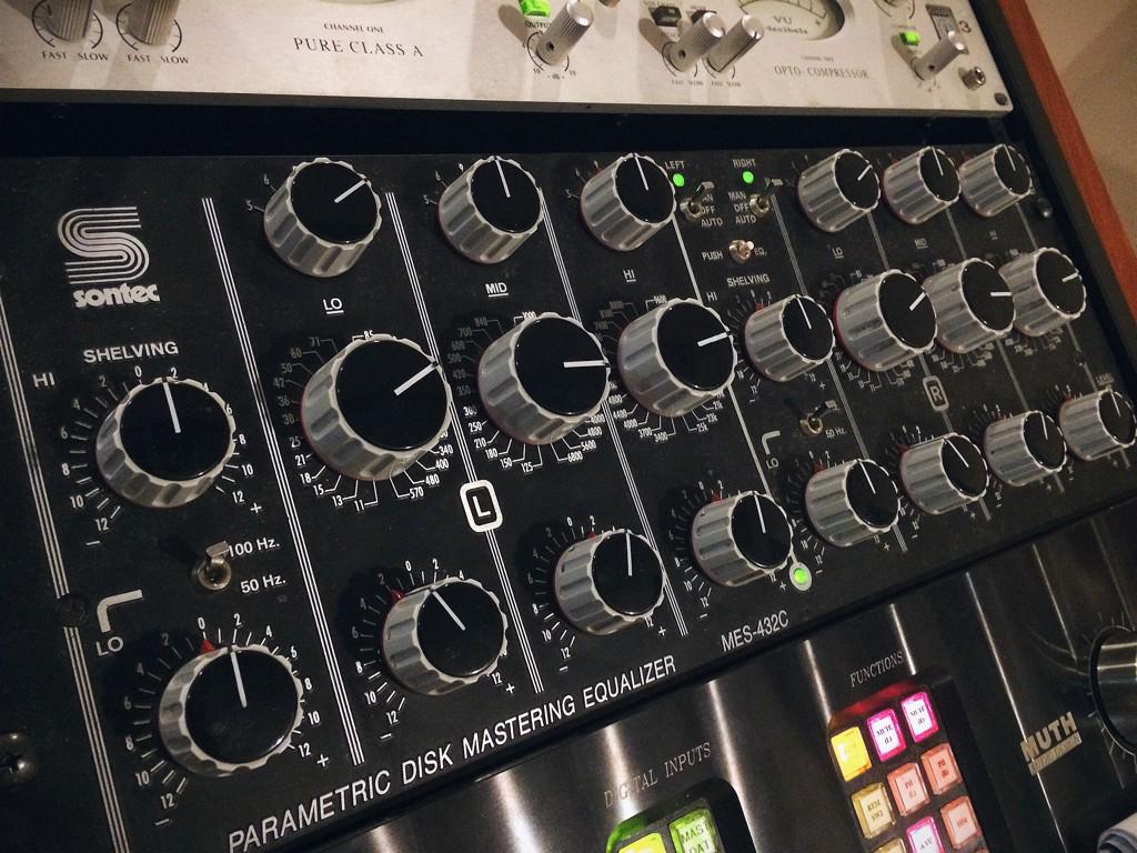 MasterdiskMike's tweet image. Got to work on an "older" Sontec for a hot min 🙉