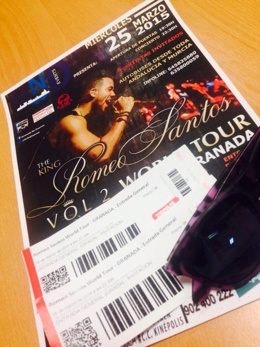 Granada9TV's tweet photo. ¿Sabes que sorteamos 2 entradas para ver a @RomeoSantosPage? Debes ser nuestro seguidor y hacer RT. SUERTE. #GCFTV http://t.co/2YkjycW2ir