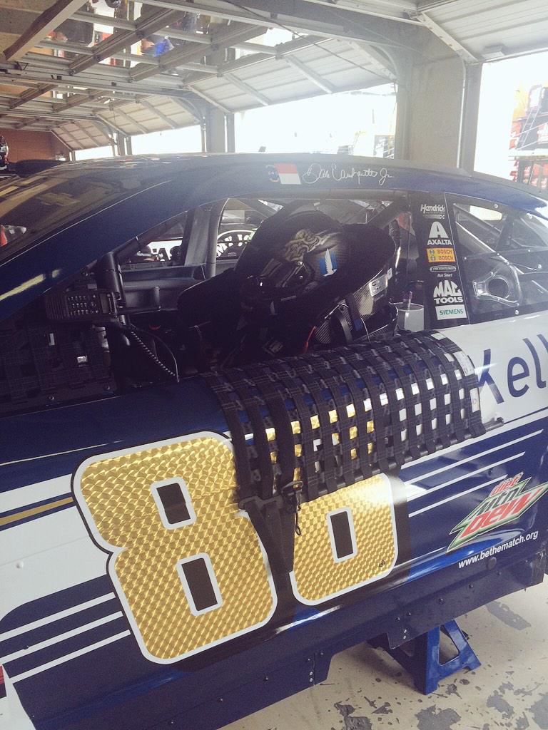 B-ynx5VWoAIWlAe.jpg:large