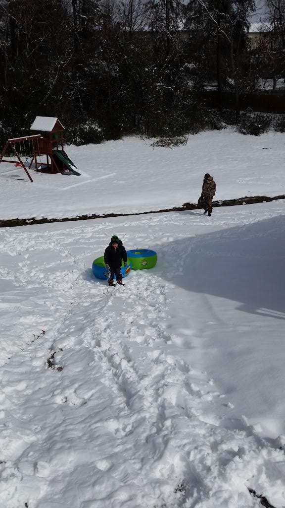 knoxnews's tweet photo. RT @pea3mom11: Fun in Farragut! http://t.co/OnmHzuPWS2