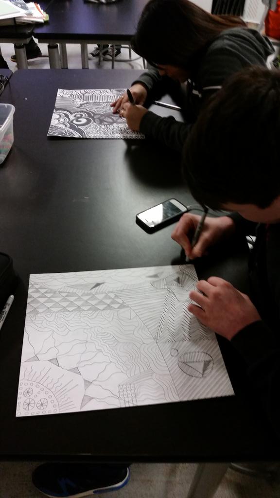 dercksstudio800's tweet image. Zentangles are growing in Drawing &amp;amp; Design @BD_GoldenBeaver @BDUSDSup  #Zentangle #bdhs