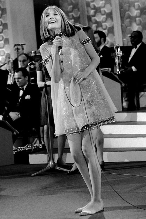 Happy Birthday Sandie Shaw
Reviewing The Situation (1969) Her cover of Fagin\s song:
 