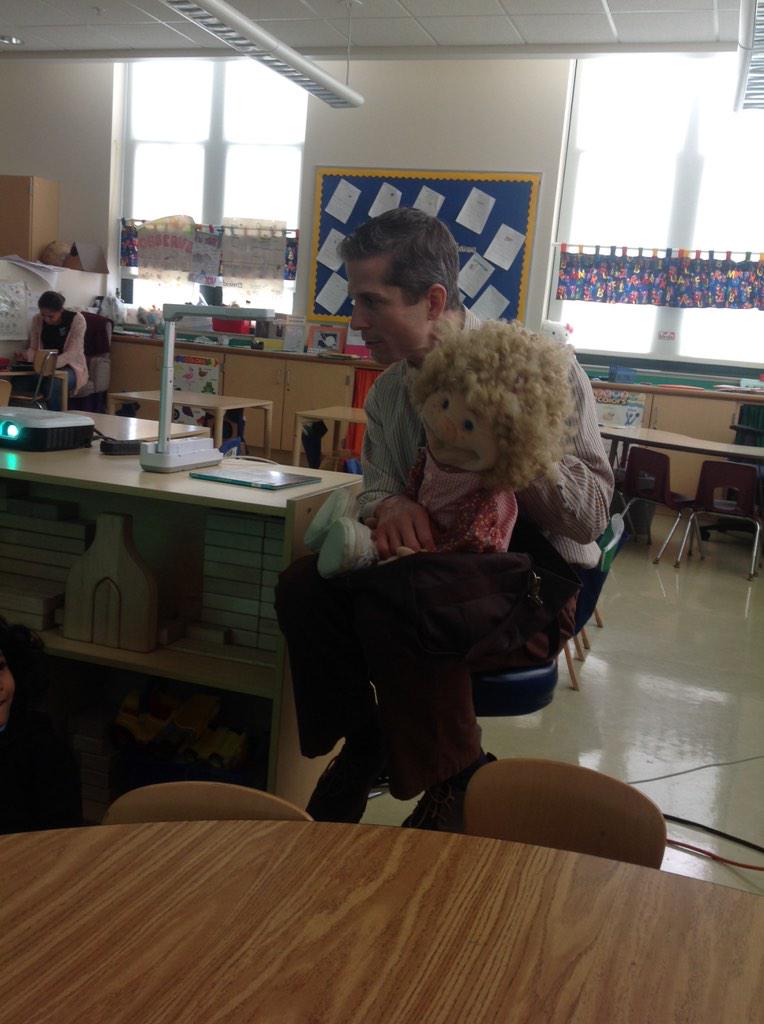 KinderRoom160's tweet photo. Today we learned about self-discipline with Mr. Schelbe and Salie! #DoWhatYouShould http://t.co/NCd7DXsdmg