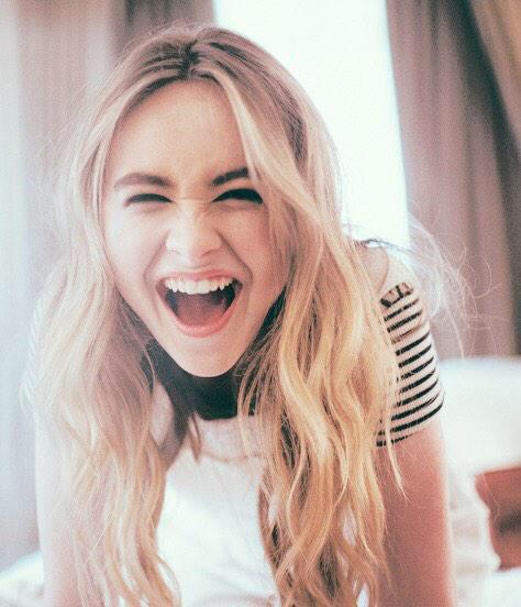 Rt if you think I'm pretty