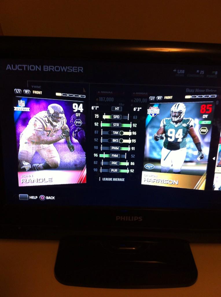 MUT_MB's tweet image. Huh?