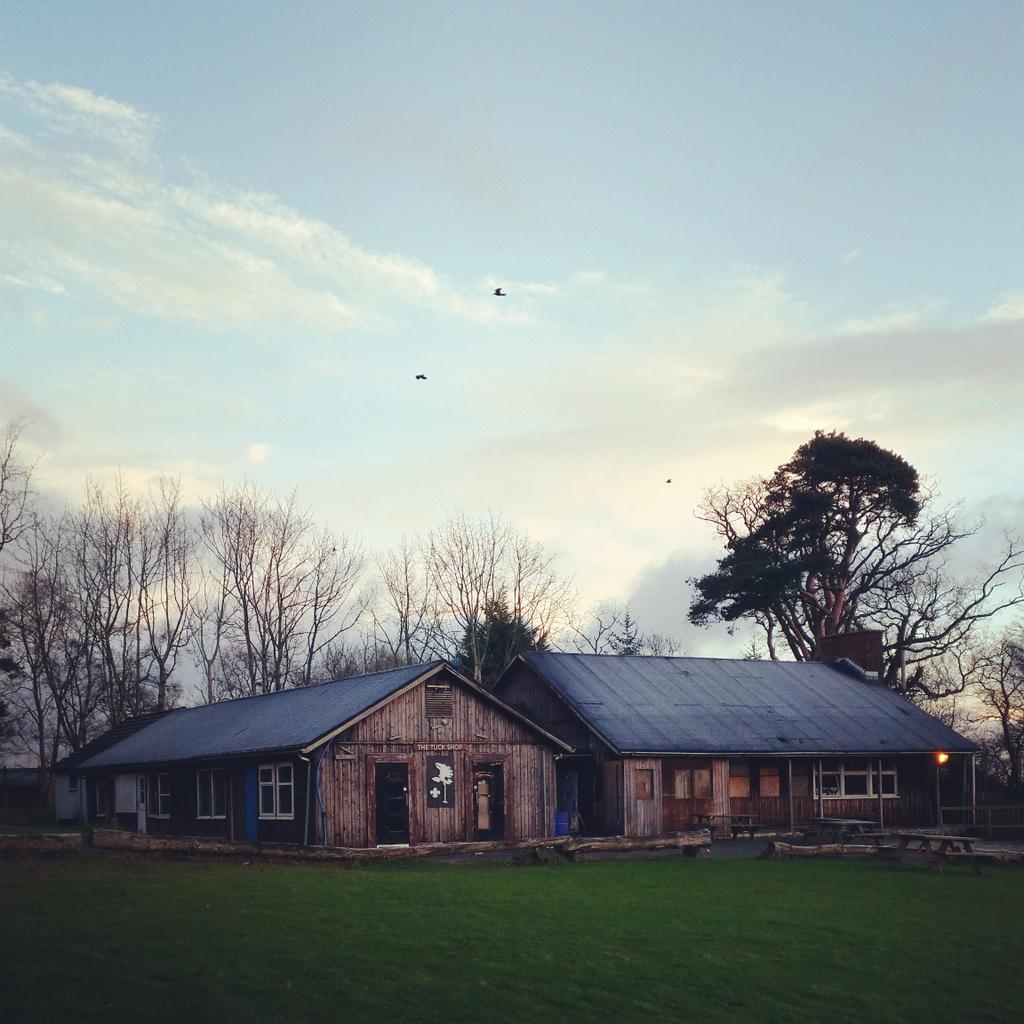 MrMacartney's tweet photo. @Crawfordsburnsc daybreak after icebreaker camp, Cabin will be missed! http://t.co/6DqeJrOU0p