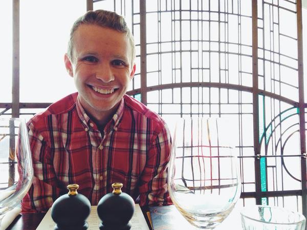 practigality's tweet image. Baby's so British at @HawksmoorLondon my all-time favorite restaurant. #hawksmoor #hawksmoorlondon #london #honeymoon