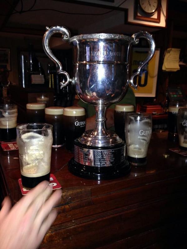 daviej_n's tweet photo. Well @JoeBrolly1993 what dyuuuu think of that! @CratloeGAAClub #anotherCannister #holygrailofjuniorB #RollOnBlueTide http://t.co/WY5F2J568H