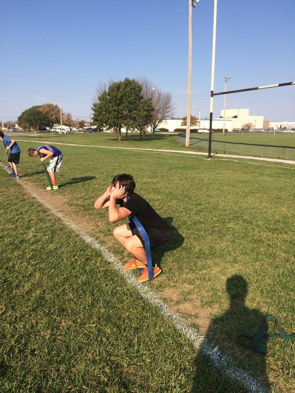 ROTigerStrength's tweet photo. Students had great effort and energy last week during our #OutsideFunTime session #Line6 http://t.co/j050rhs00H