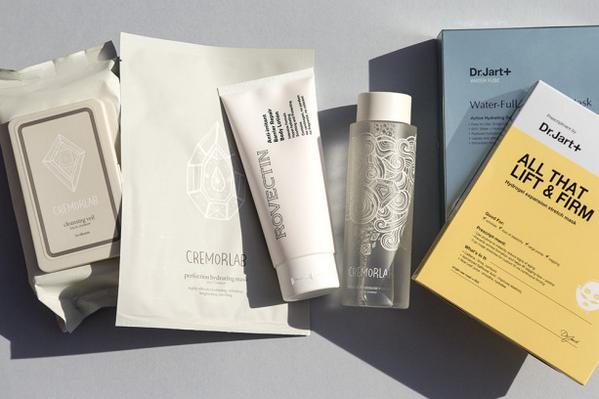 IntoTheGloss's tweet photo. The 10-step Korean skincare routine, souped up for winter: http://t.co/Z0KezhBioZ http://t.co/IooWvkhopm