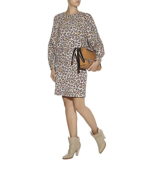 RT <a href="/POPSUGARFashion/">POPSUGAR Fashion</a>: The 43 cool-girl sweater dresses you NEED for Fall (cc: <a href="/chloefashion/">Chloé</a>):
popsugar.com/35984326