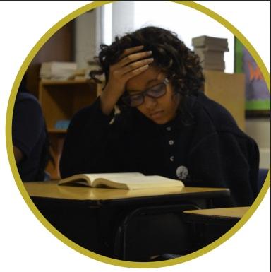 ServiamDE's tweet photo. #DidYouKnow 8th grade #SGA girls read 15 books a year, just in reading class? #education http://t.co/UZYkbf2EZt