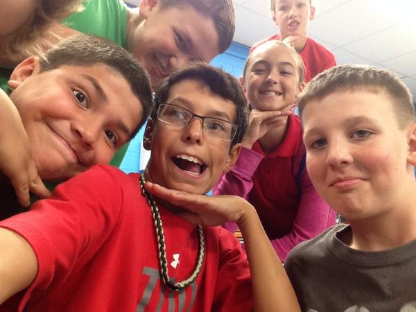 TsteversTyler's tweet photo. School http://t.co/PQlPVl0orQ