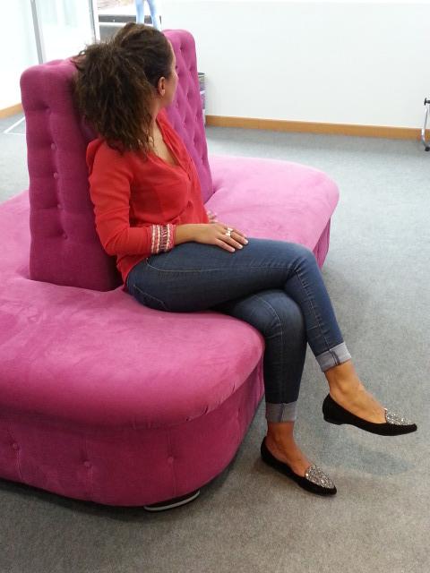 AlexlaShoes's tweet photo. ...Manoletina de piel en negra y con cristalitos en plata,,, no me digais que no es monisima???? ;) http://t.co/rvNS6Go0s0